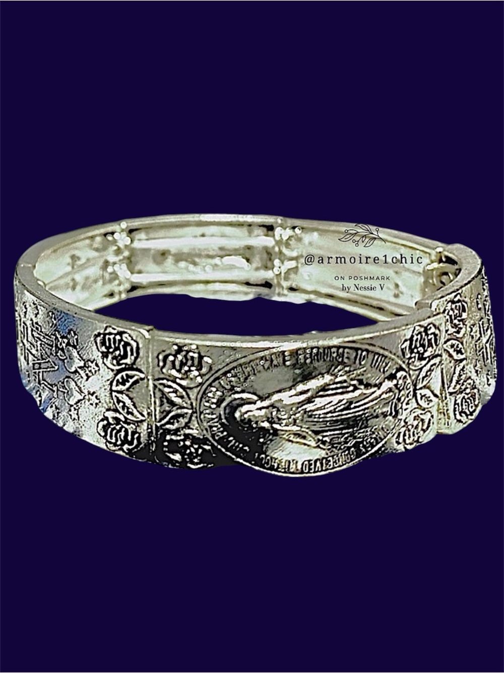 MIRACULOUS MEDAL STATEMENT BRACELET | Silver Toned Metal | Stretchable Elastic